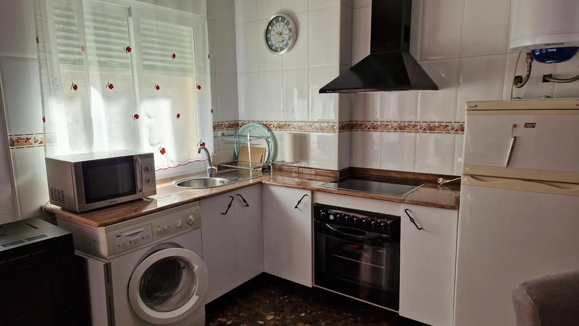 Alfer Apartment Cazorla